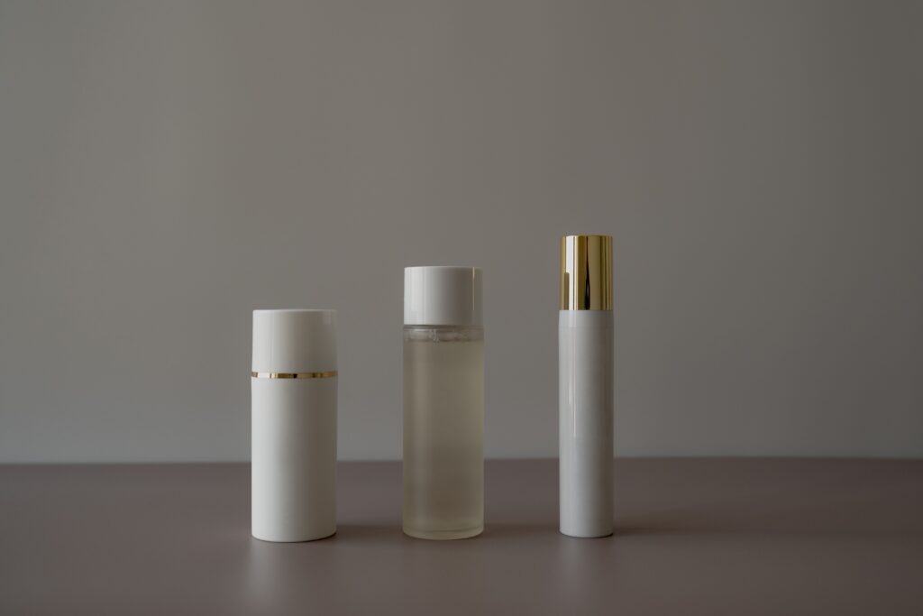 Three-step routine to clear stubborn hyperpigmentation at Teeka4.