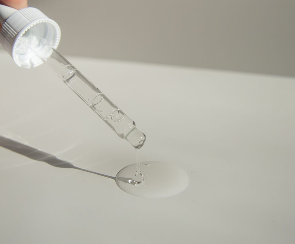 Clinical breakdown of brightening vs discoloration products at Teeka4